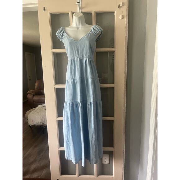 OLD‎ NAVY FIT & FLARE MAXI DRESS COTTON CHAMBRAY TIERED LIGHT WASH BLUE - Picture 10 of 12